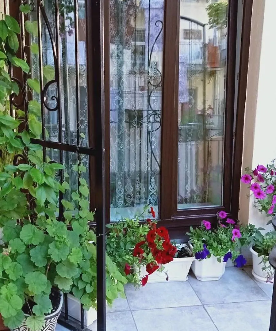Apartmán Світла Затишна Квартира В Центрі Біля Оперного Театру З Балконом, Який Виходить У Тихий Львівський Дворик